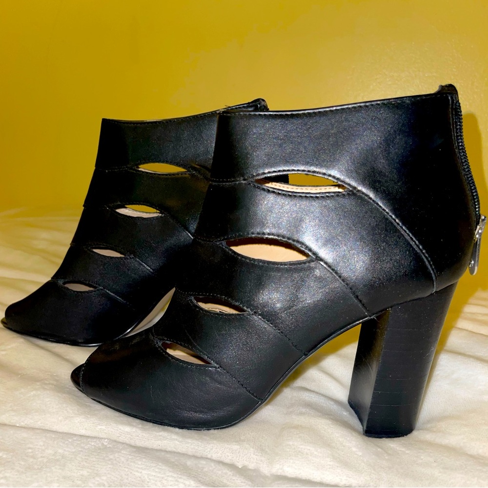 Adrienne Vittadini leather booties